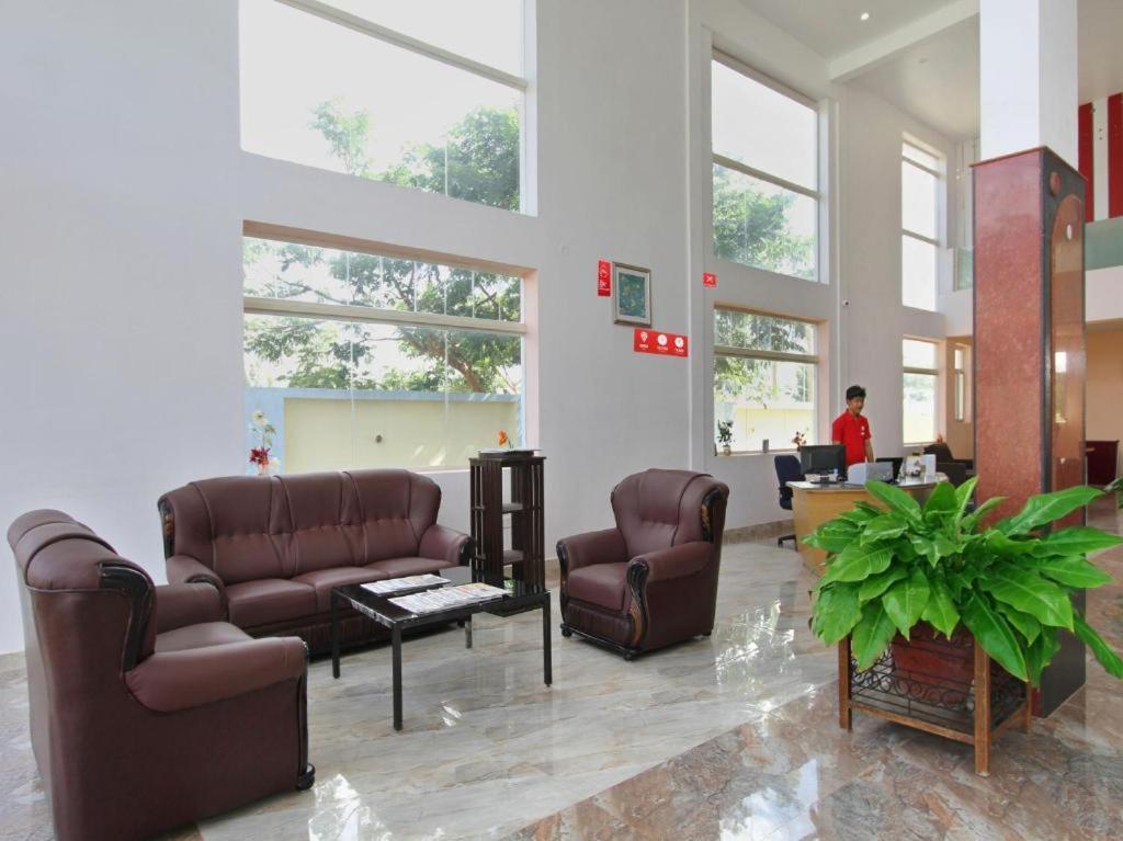 Hotel Airport Residency Bangalore Devanahalli Buitenkant foto